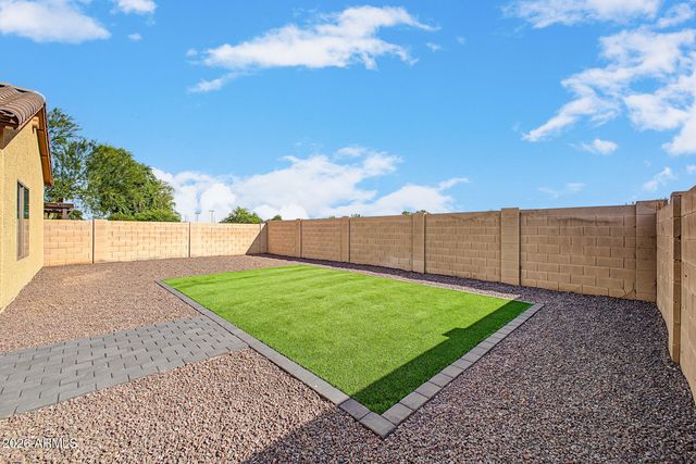11835 W DALEY Court, Sun City, AZ 85373