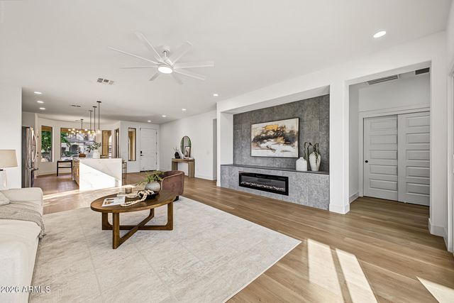 11835 W DALEY Court, Sun City, AZ 85373