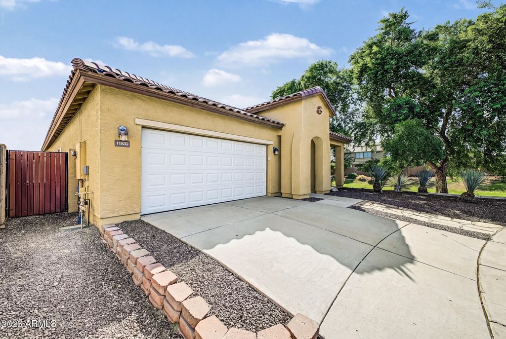 11835 W DALEY Court, Sun City, AZ 85373 — photo 3