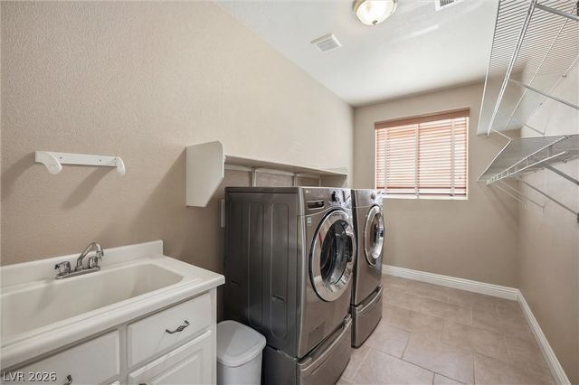 10419 Apples Eye Street, Las Vegas, NV 89131