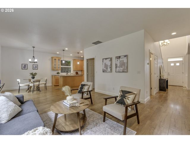2507 FORGE Dr, Forest Grove, OR 97116