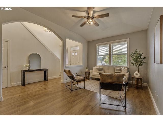 2507 FORGE Dr, Forest Grove, OR 97116