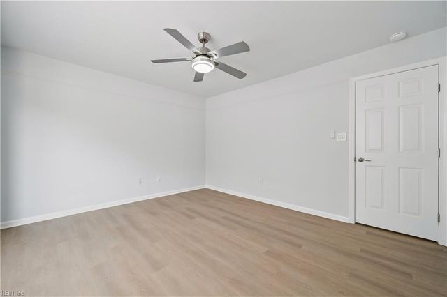 1578 Winthrope DR, Newport News, VA 23602