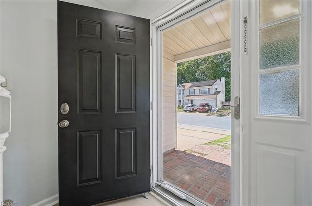 1578 Winthrope DR, Newport News, VA 23602