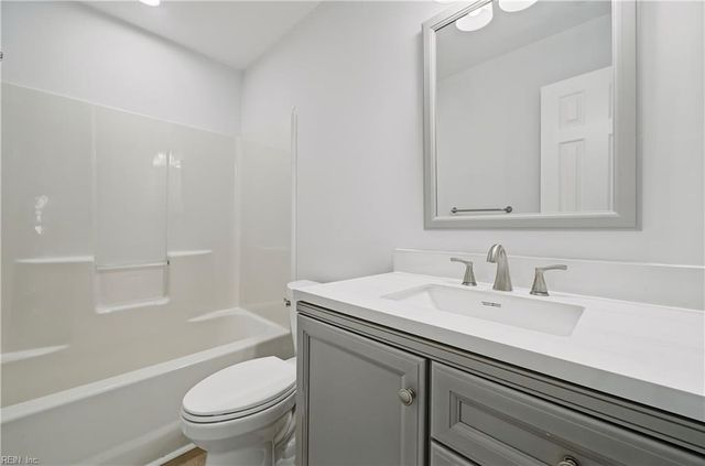 1578 Winthrope DR, Newport News, VA 23602