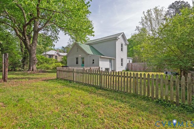 17033 N Telegraph Rd, Doswell, VA 23047