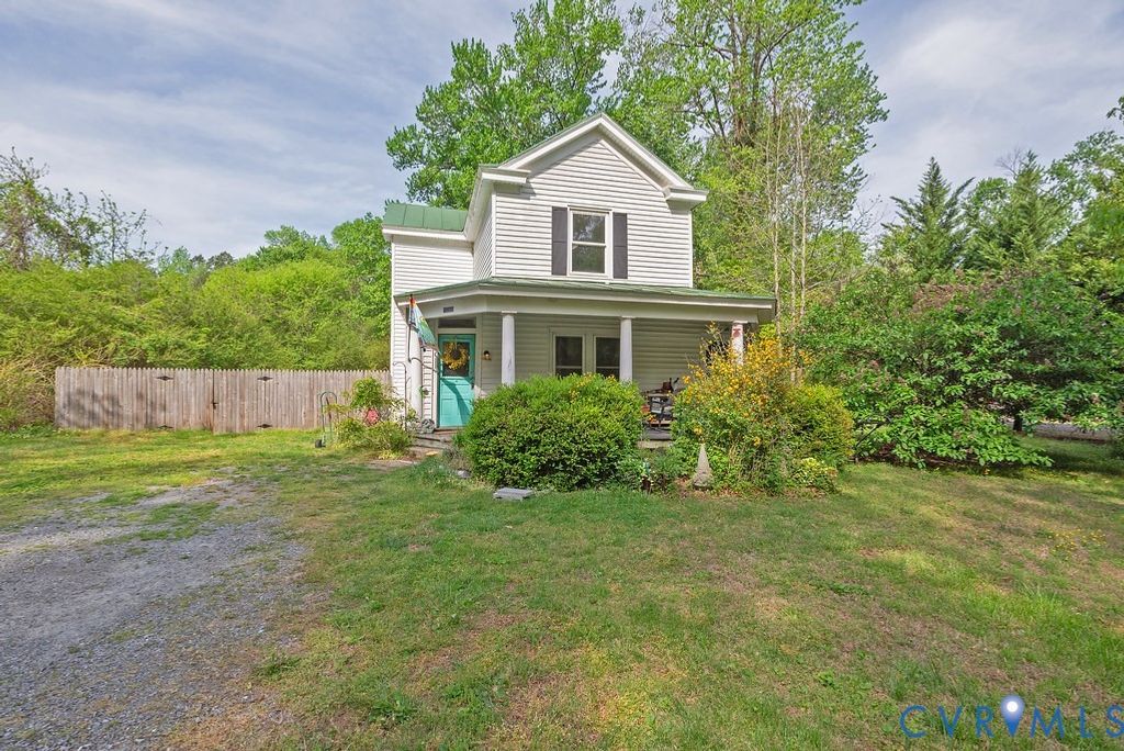 17033 N Telegraph Rd, Doswell, VA 23047