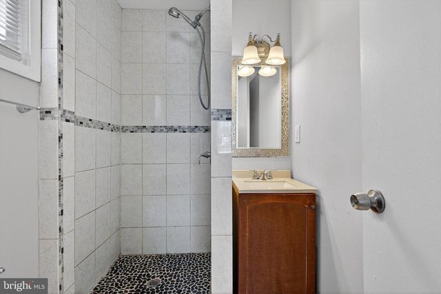 5120 THE ALAMEDA, Baltimore, MD 21239