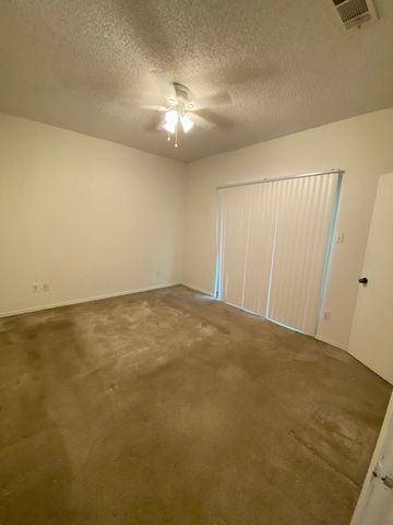 7126 Holly Hill Drive 105, Dallas, TX 75231