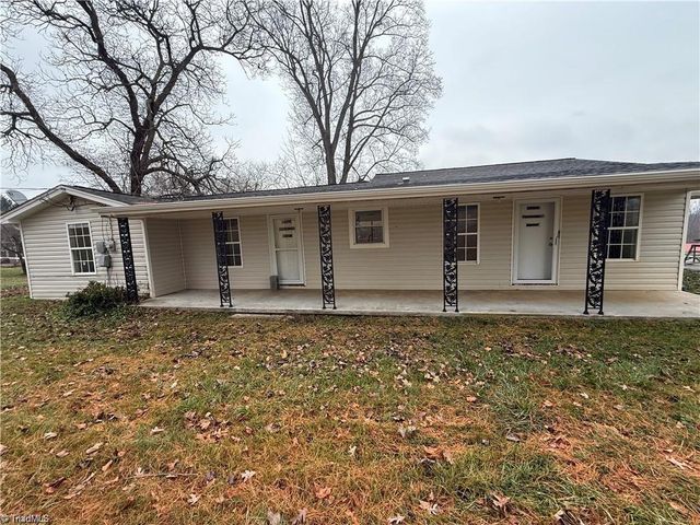 2115 Ararat Road, Ararat, NC 27007