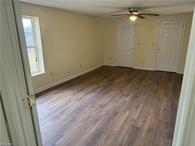 2115 Ararat Road, Ararat, NC 27007