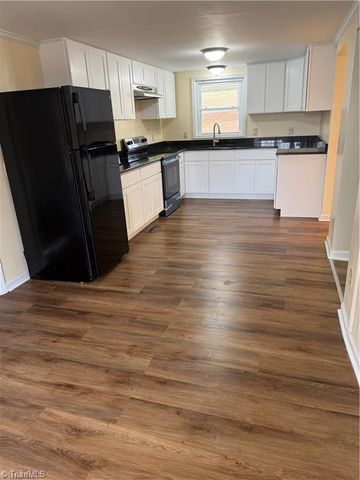 2115 Ararat Road, Ararat, NC 27007