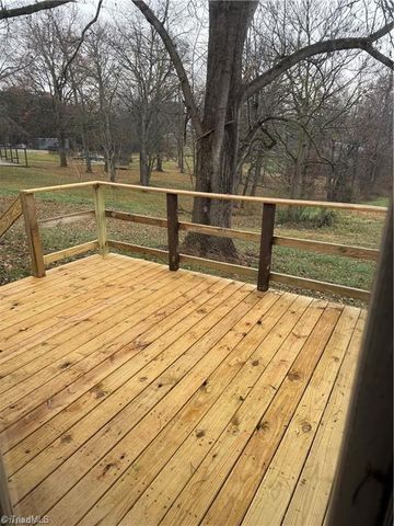 2115 Ararat Road, Ararat, NC 27007