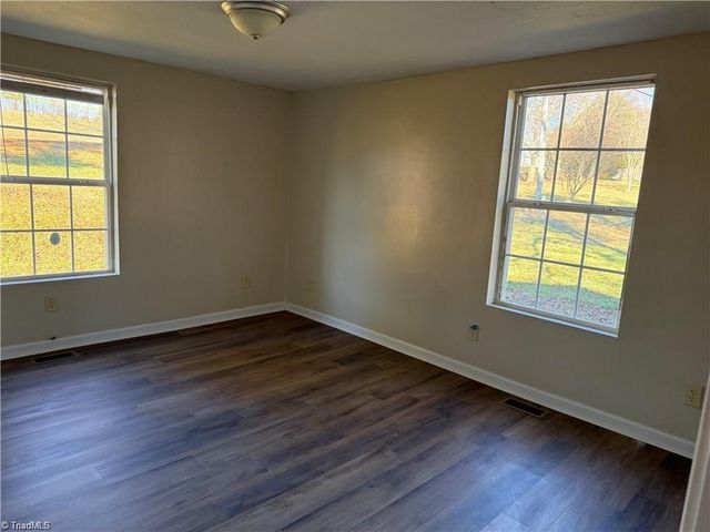 2115 Ararat Road, Ararat, NC 27007