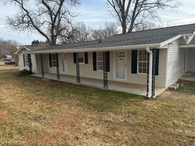 2115 Ararat Road, Ararat, NC 27007