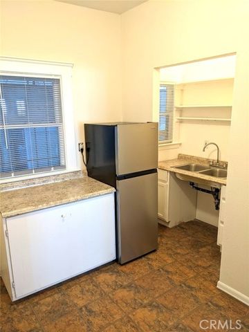 234 W 4th Street B, Long Beach, CA 90802