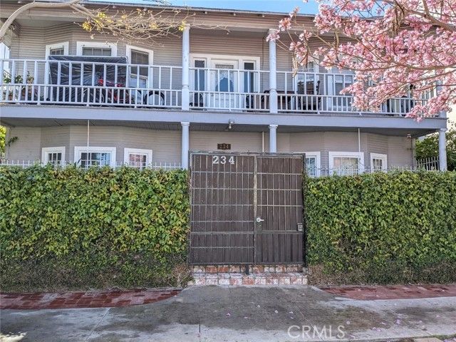 234 W 4th Street B, Long Beach, CA 90802