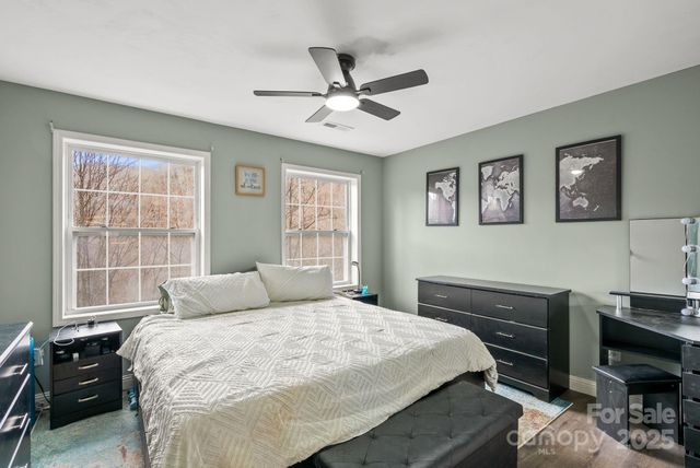 842 Grouse Road, Clyde, NC 28721