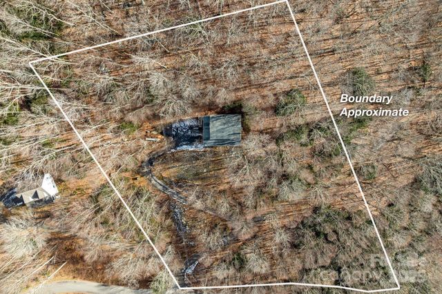 842 Grouse Road, Clyde, NC 28721