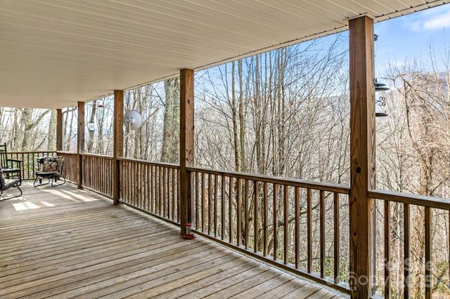 842 Grouse Road, Clyde, NC 28721