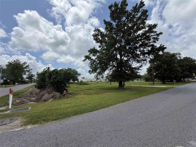 4120 Alma Ln Lane, Lake Charles, LA 70605