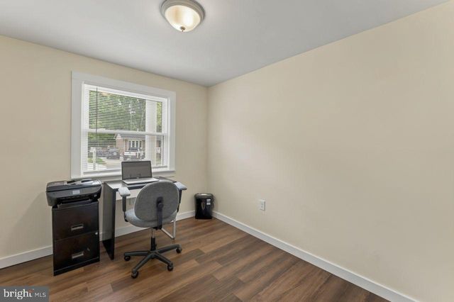 13424 KINGSMAN RD, Woodbridge, VA 22193