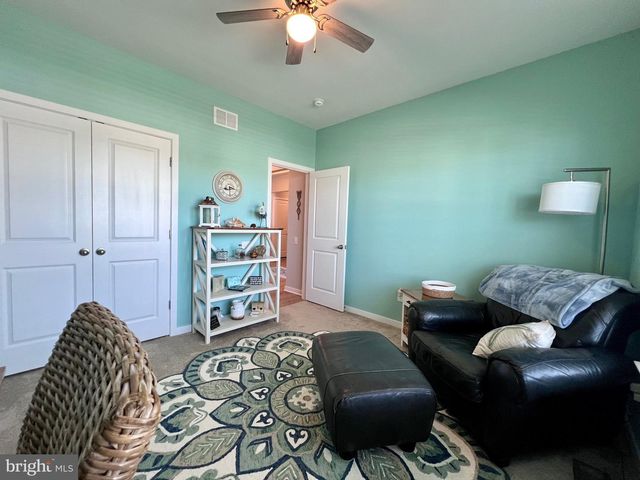 1143 KAYLA LN, Townsend, DE 19734