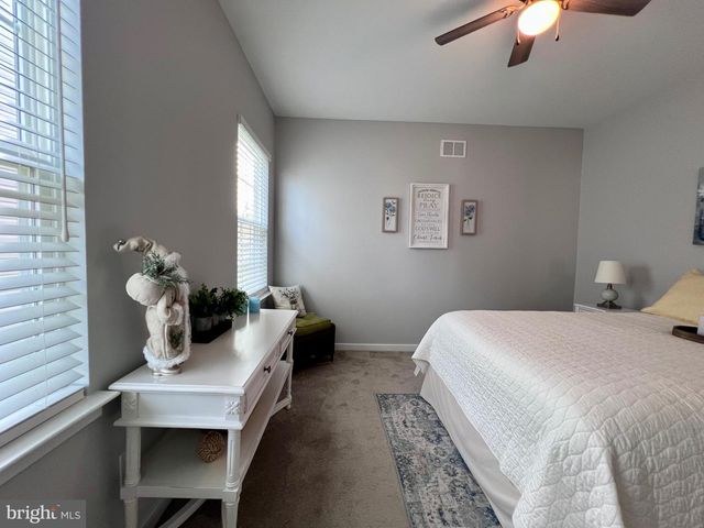 1143 KAYLA LN, Townsend, DE 19734