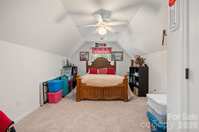 64 Eagle Pointe Way, Flat Rock, NC 28731