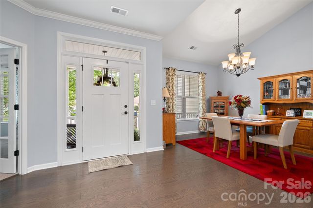 64 Eagle Pointe Way, Flat Rock, NC 28731