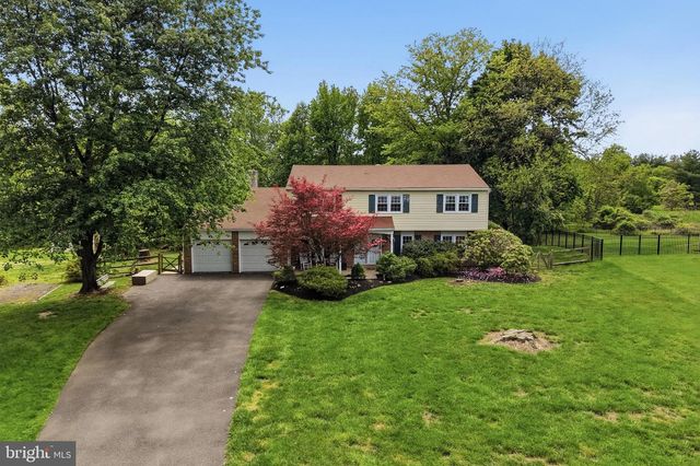 18 W ELIZABETH LN, Richboro, PA 18954