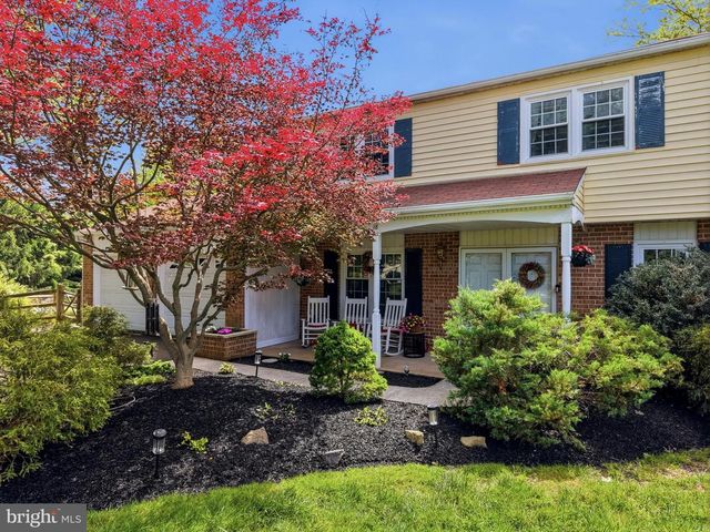 18 W ELIZABETH LN, Richboro, PA 18954