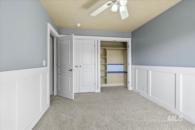 568 S Wooddale Pl, Eagle, ID 83616