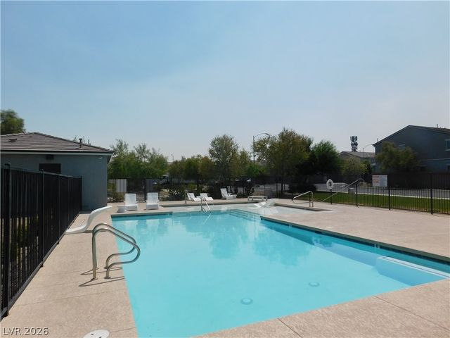 2715 Amazing Meadows Avenue 1185, North Las Vegas, NV 89031