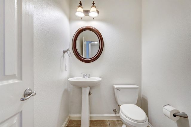 3129 Goldenoak CIR, Round Rock, TX 78681