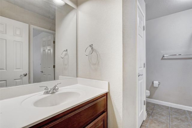 3129 Goldenoak CIR, Round Rock, TX 78681