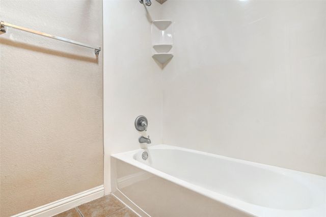 3129 Goldenoak CIR, Round Rock, TX 78681
