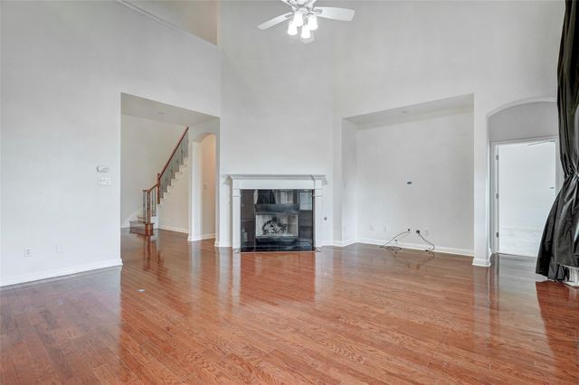 3129 Goldenoak CIR, Round Rock, TX 78681