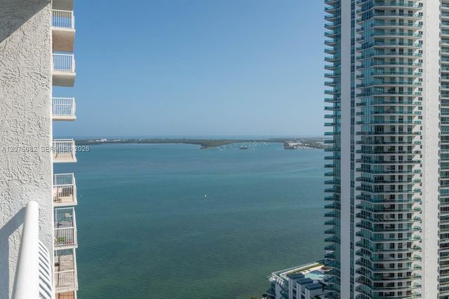 1200 Brickell Bay Drive 3207, Miami, FL 33131