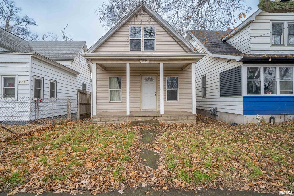 2115 W PROCTOR Street, Peoria, IL 61605