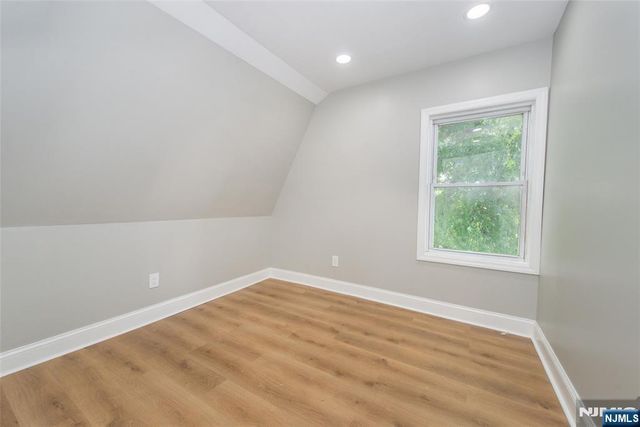 835 S 14th Street, Newark, NJ 07108