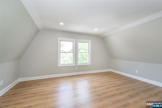 835 S 14th Street, Newark, NJ 07108