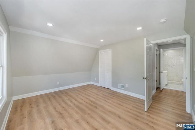 835 S 14th Street, Newark, NJ 07108