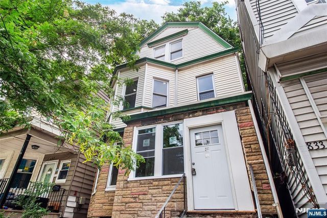 835 S 14th Street, Newark, NJ 07108