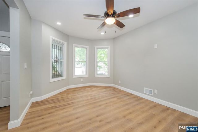 835 S 14th Street, Newark, NJ 07108