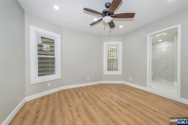 835 S 14th Street, Newark, NJ 07108