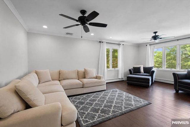 19 Somerville Road, West Milford, NJ 07421