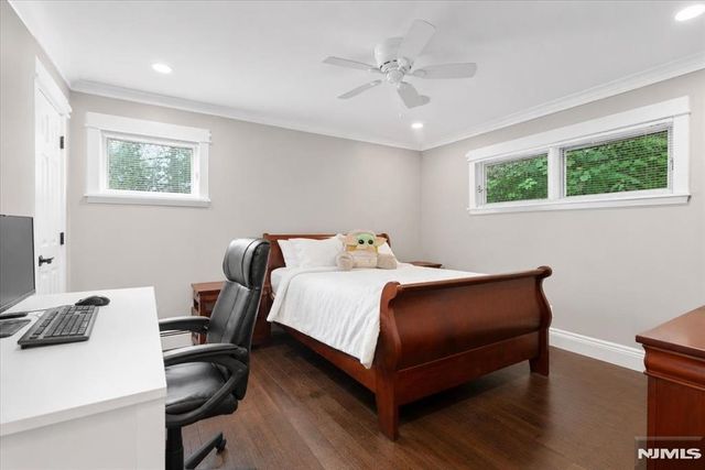 19 Somerville Road, West Milford, NJ 07421