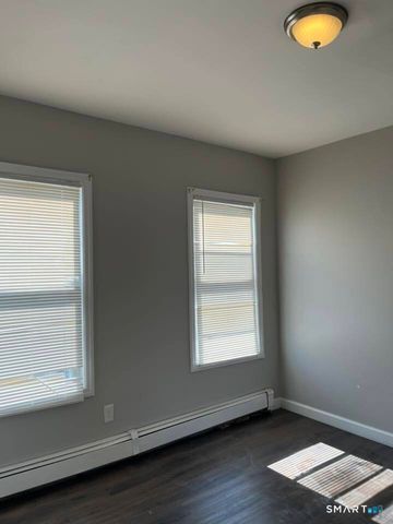 162 Sheridan Street, Bridgeport, CT 06610