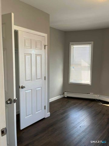 162 Sheridan Street, Bridgeport, CT 06610